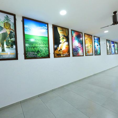 Temple View Residency Chottanikara Exterior foto
