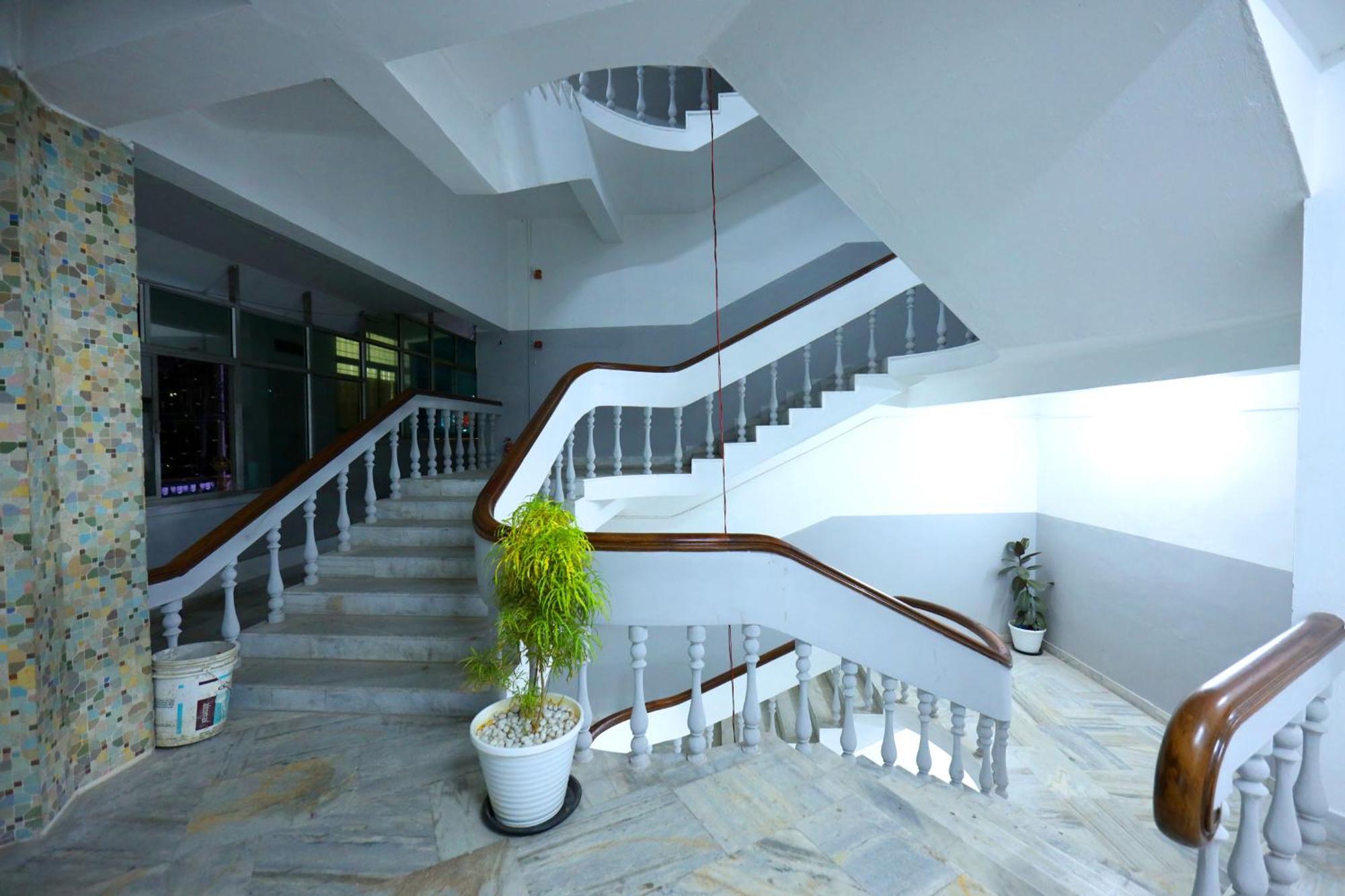 Temple View Residency Chottanikara Exterior foto