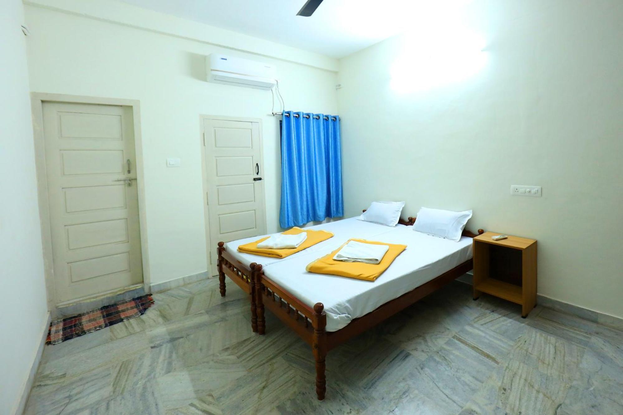 Temple View Residency Chottanikara Exterior foto